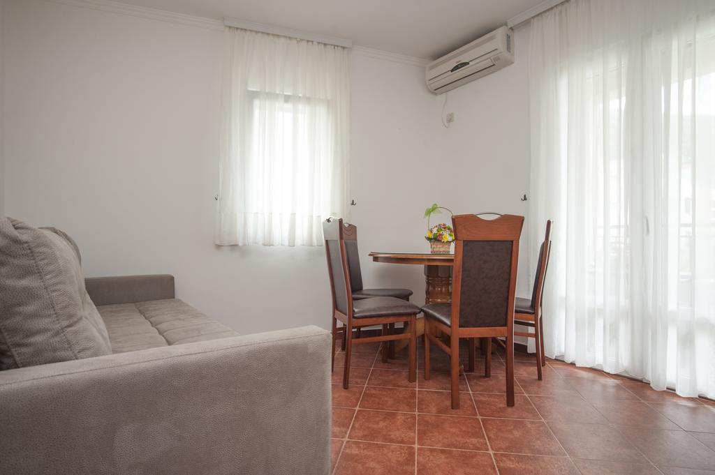 Guest House Medin Петровац Экстерьер фото